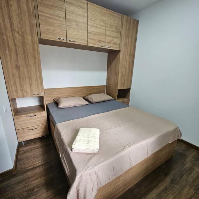 2 Bedroom Central Apartment Chişinău Esterno foto